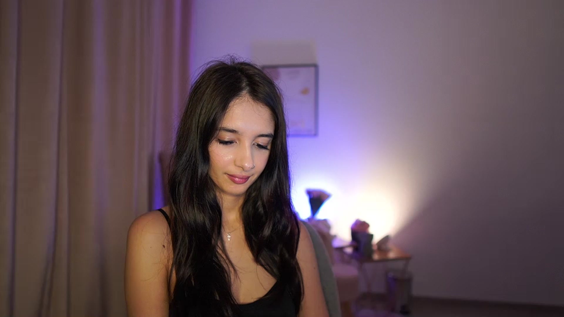 Gallery image thumbnail from Jacky__smith's myfreecams stream on, 07/04/2025, 13:06 image 8 of 20