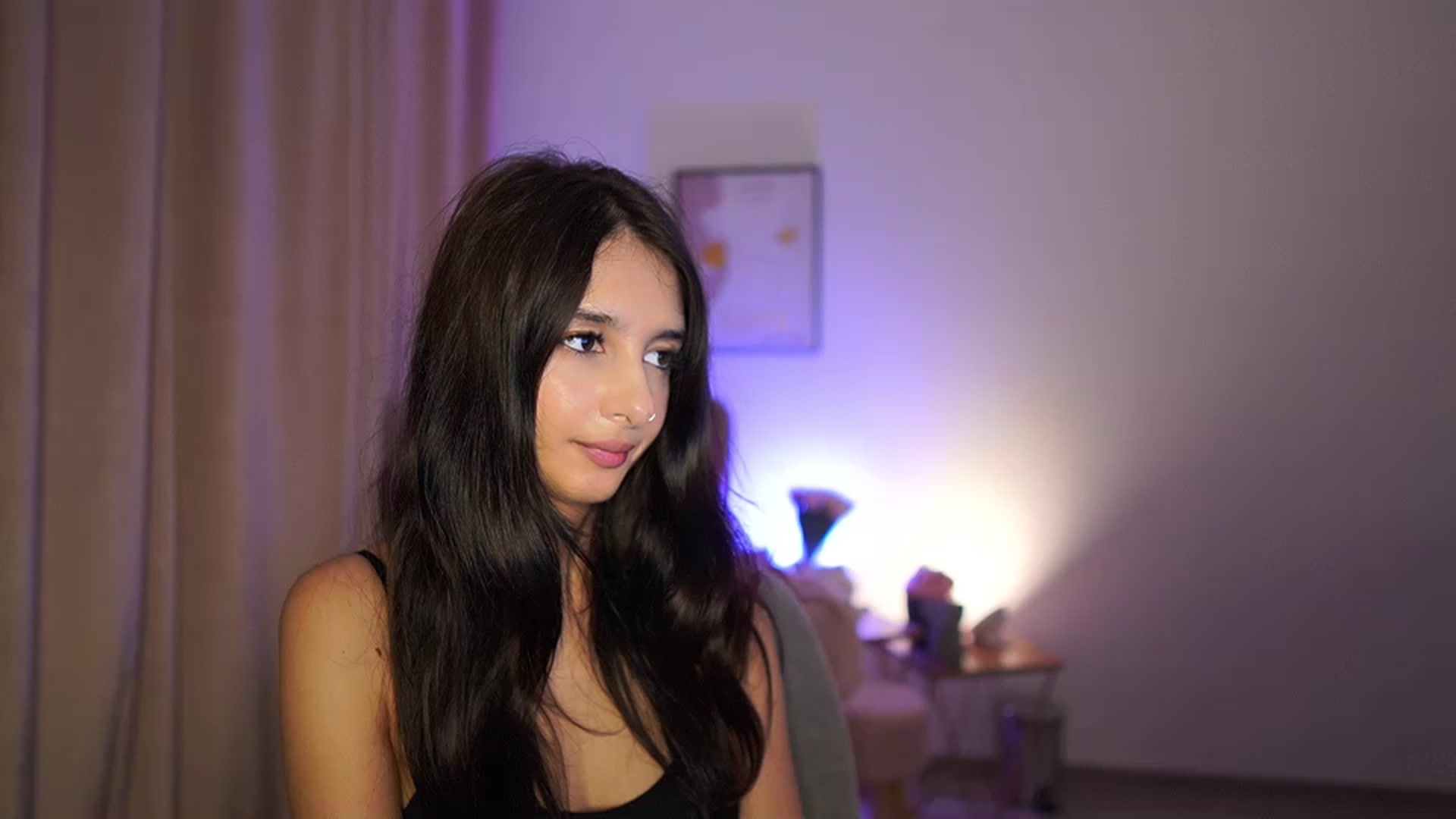 Gallery image thumbnail from Jacky__smith's myfreecams stream on, 07/04/2025, 13:06 image 11 of 20