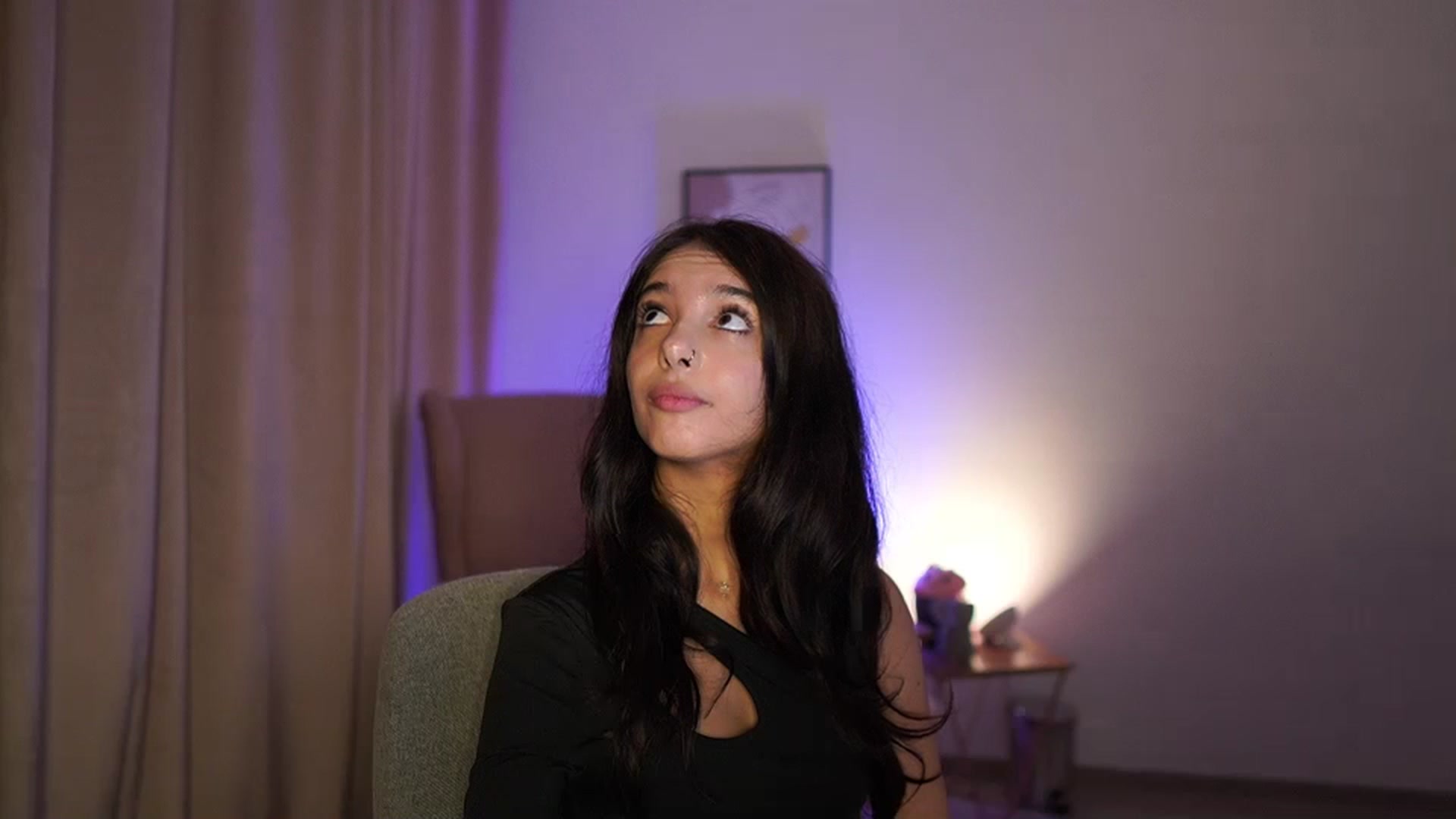Gallery image thumbnail from Jacky__smith's myfreecams stream on, 07/07/2025, 10:56 image 5 of 20