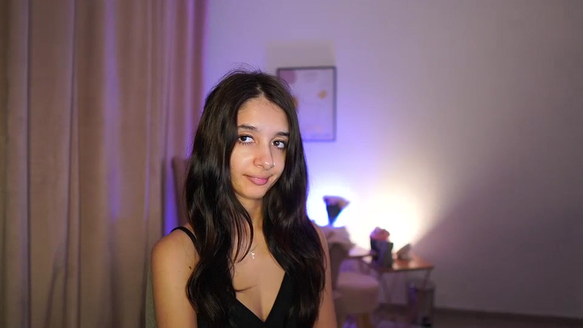 Gallery image thumbnail from Jacky__smith's myfreecams stream on, 07/08/2025, 10:00 image 11 of 20