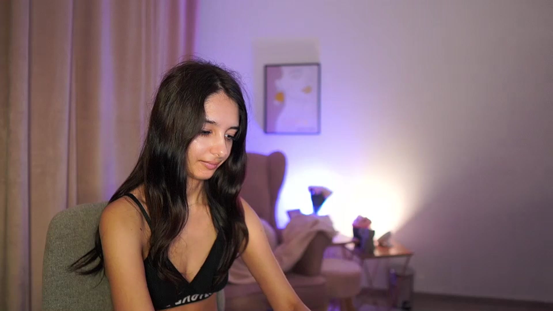 Gallery image thumbnail from Jacky__smith's myfreecams stream on, 07/08/2025, 13:04 image 11 of 20