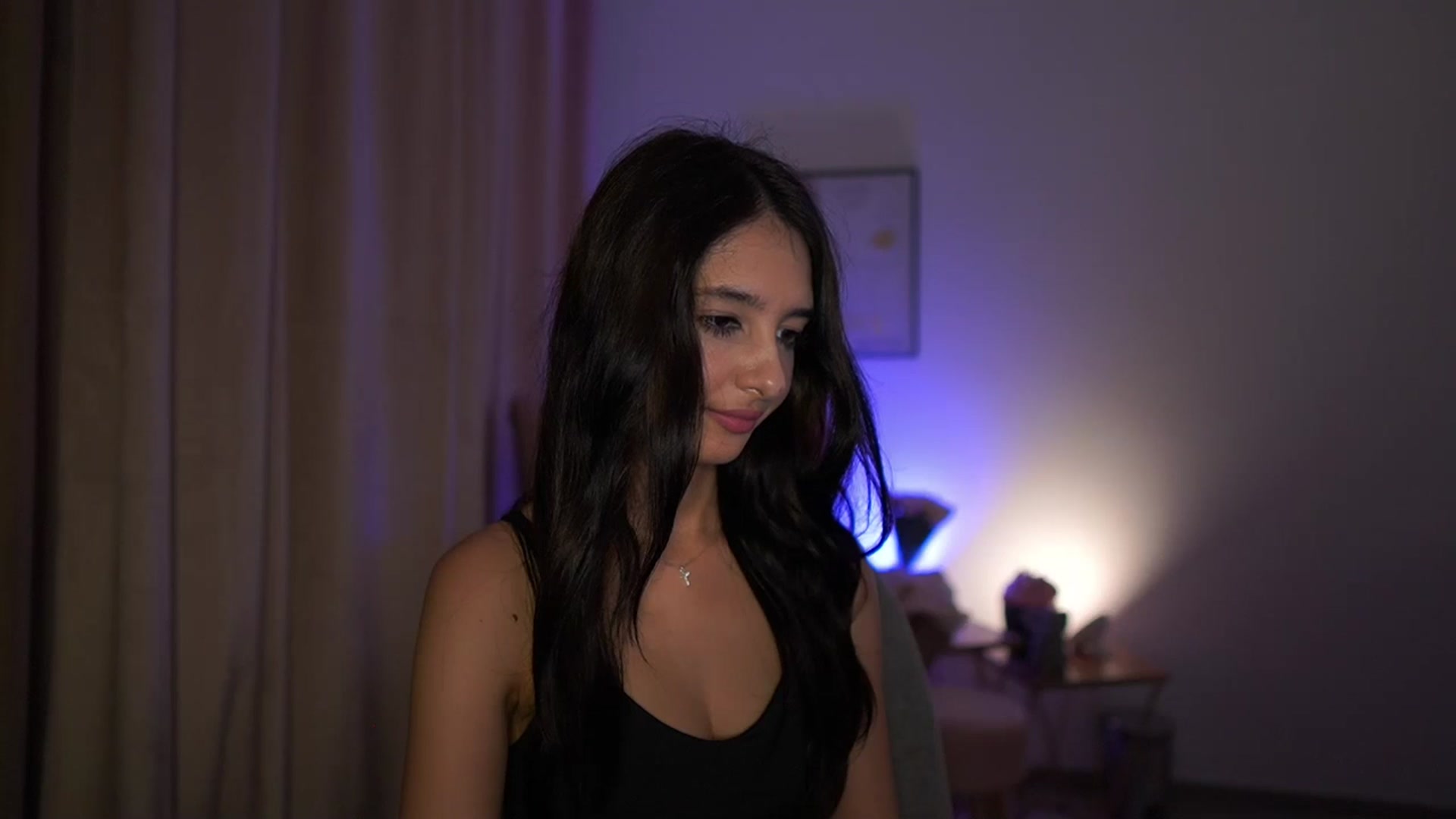 Gallery image thumbnail from Jacky__smith's myfreecams stream on, 07/09/2025, 10:59 image 8 of 20