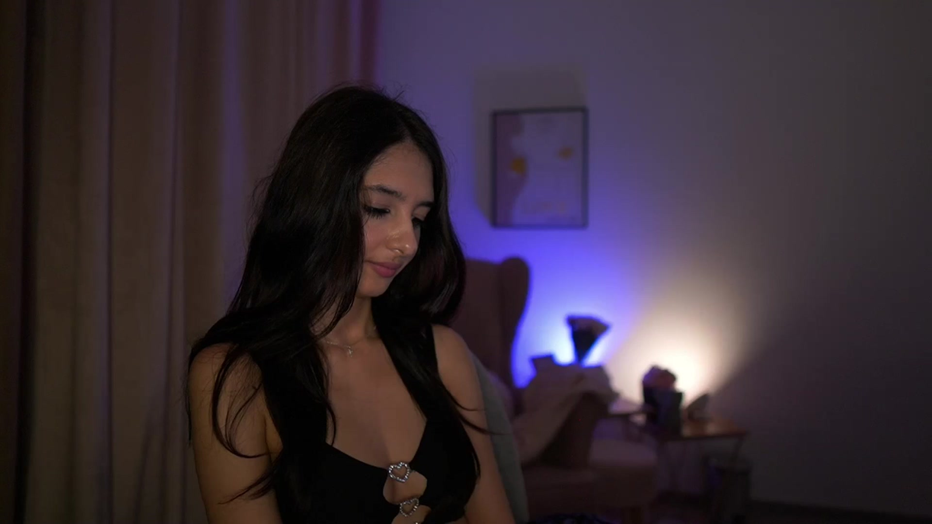 Gallery image thumbnail from Jacky__smith's myfreecams stream on, 07/09/2025, 12:59 image 6 of 20