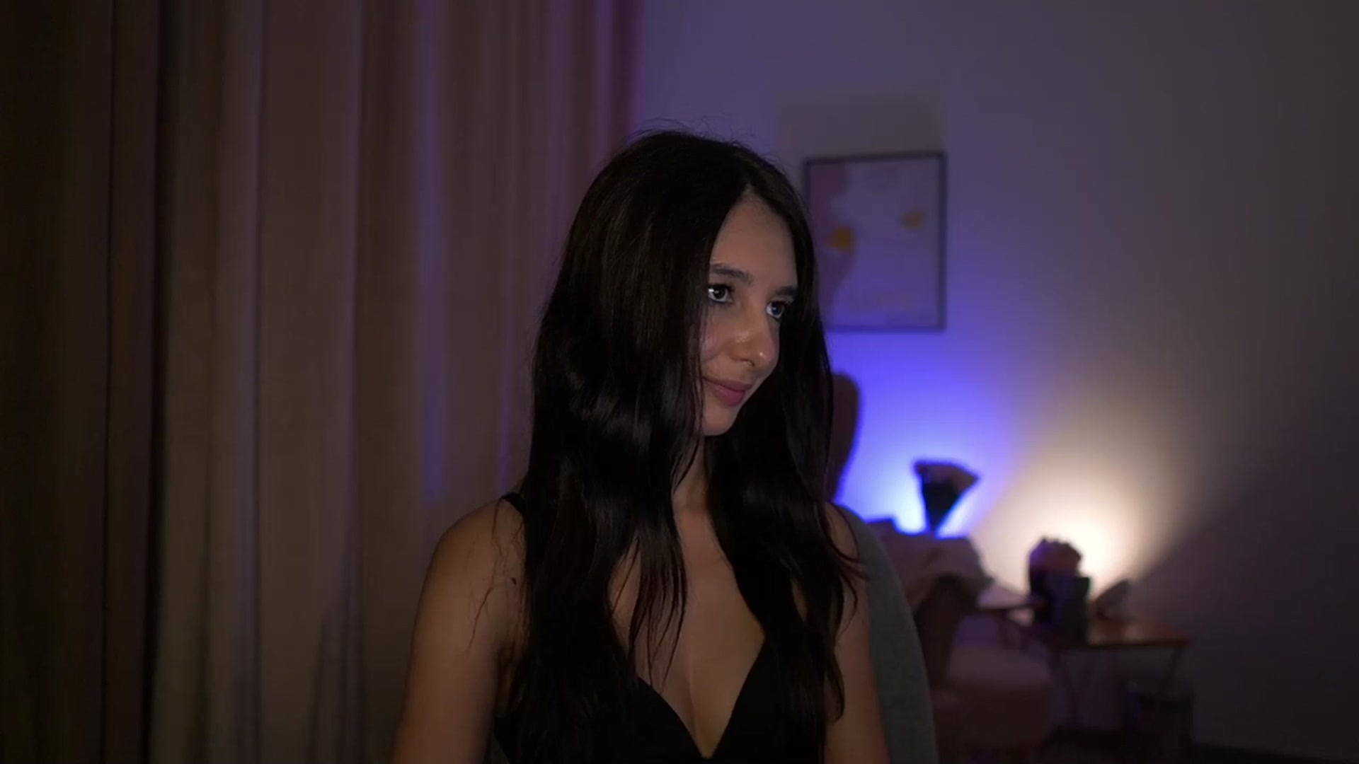 Gallery image thumbnail from Jacky__smith's myfreecams stream on, 07/15/2025, 12:10 image 5 of 20