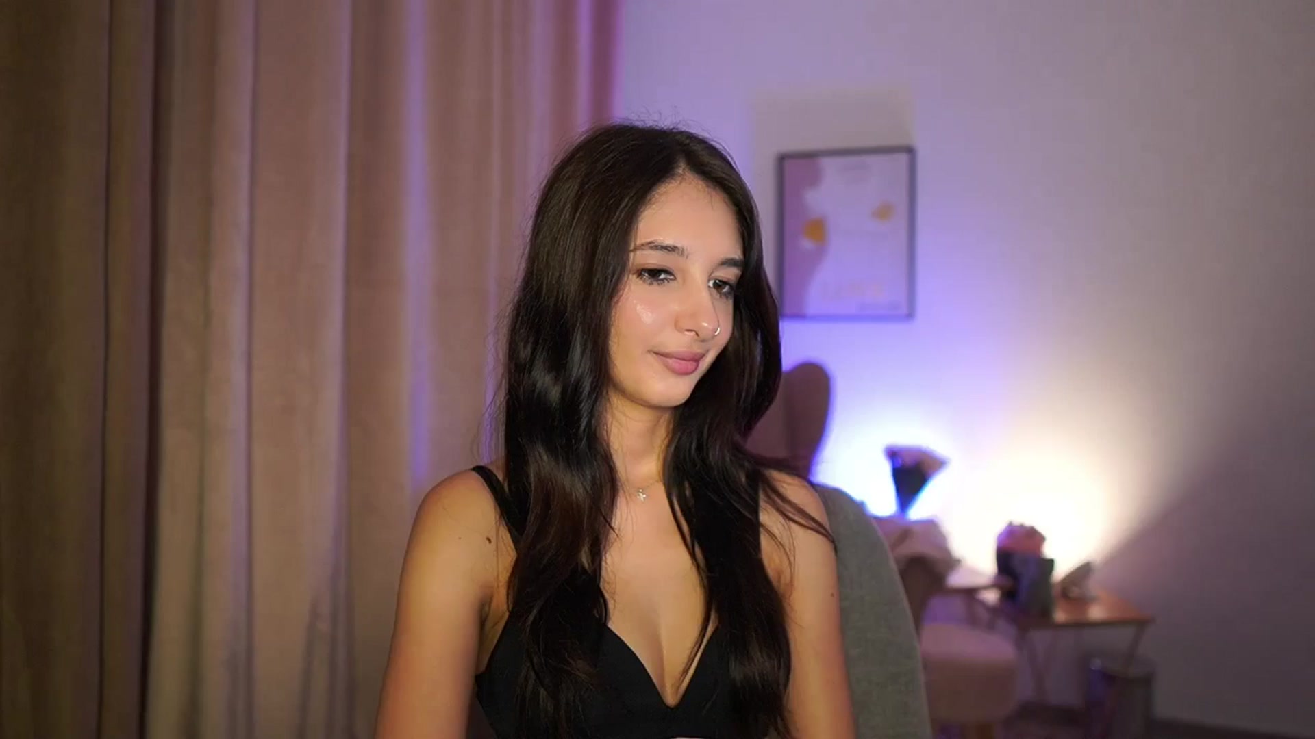 Gallery image thumbnail from Jacky__smith's myfreecams stream on, 07/15/2025, 13:10 image 5 of 20