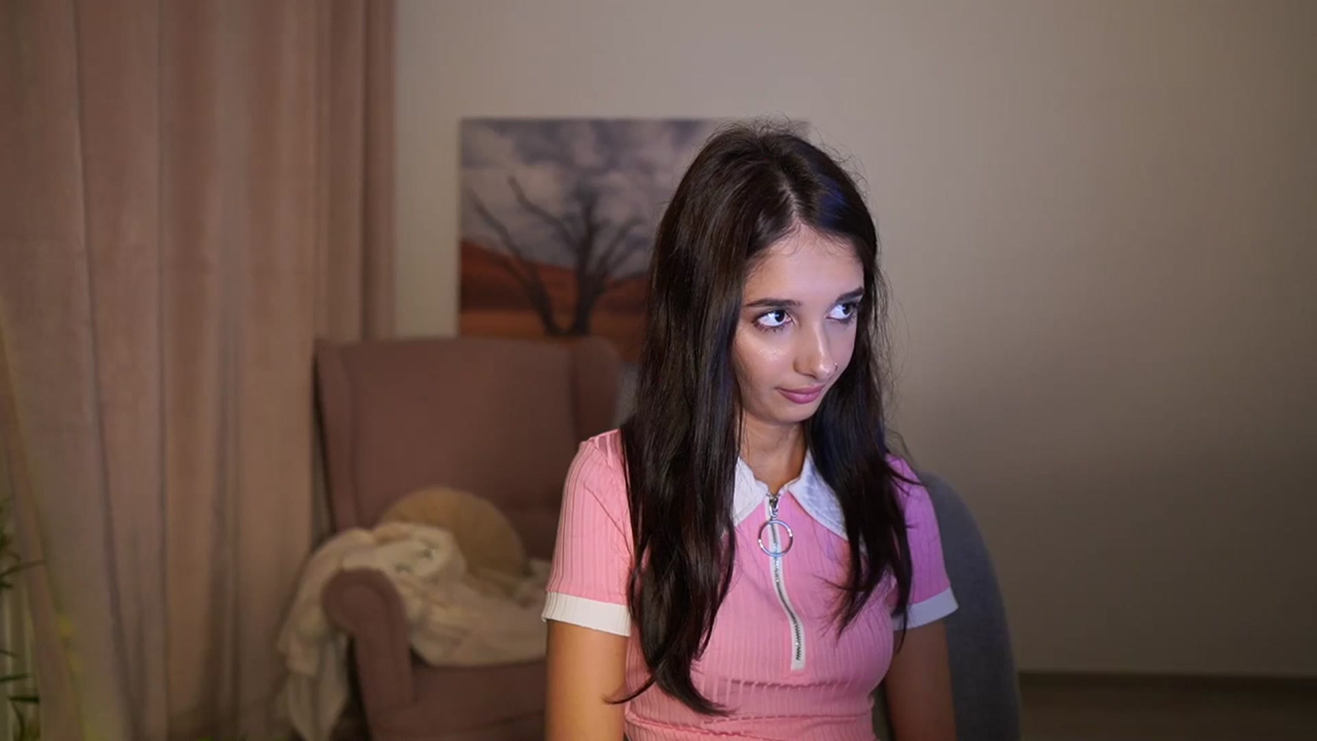 Gallery image thumbnail from Jacky__smith's myfreecams stream on, 09/08/2025, 11:12 image 18 of 20