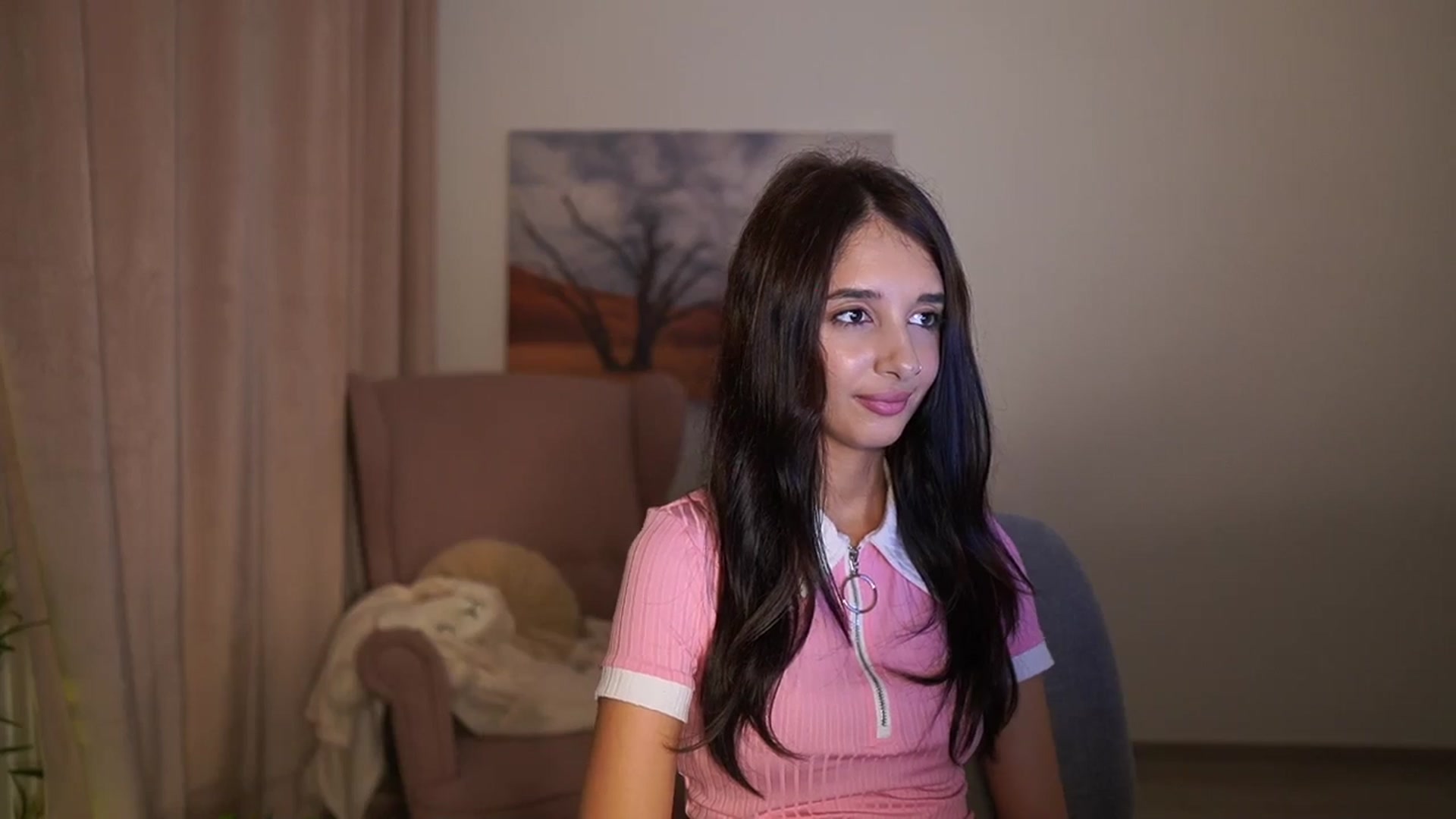 Gallery image thumbnail from Jacky__smith's myfreecams stream on, 09/08/2025, 11:12 image 6 of 20