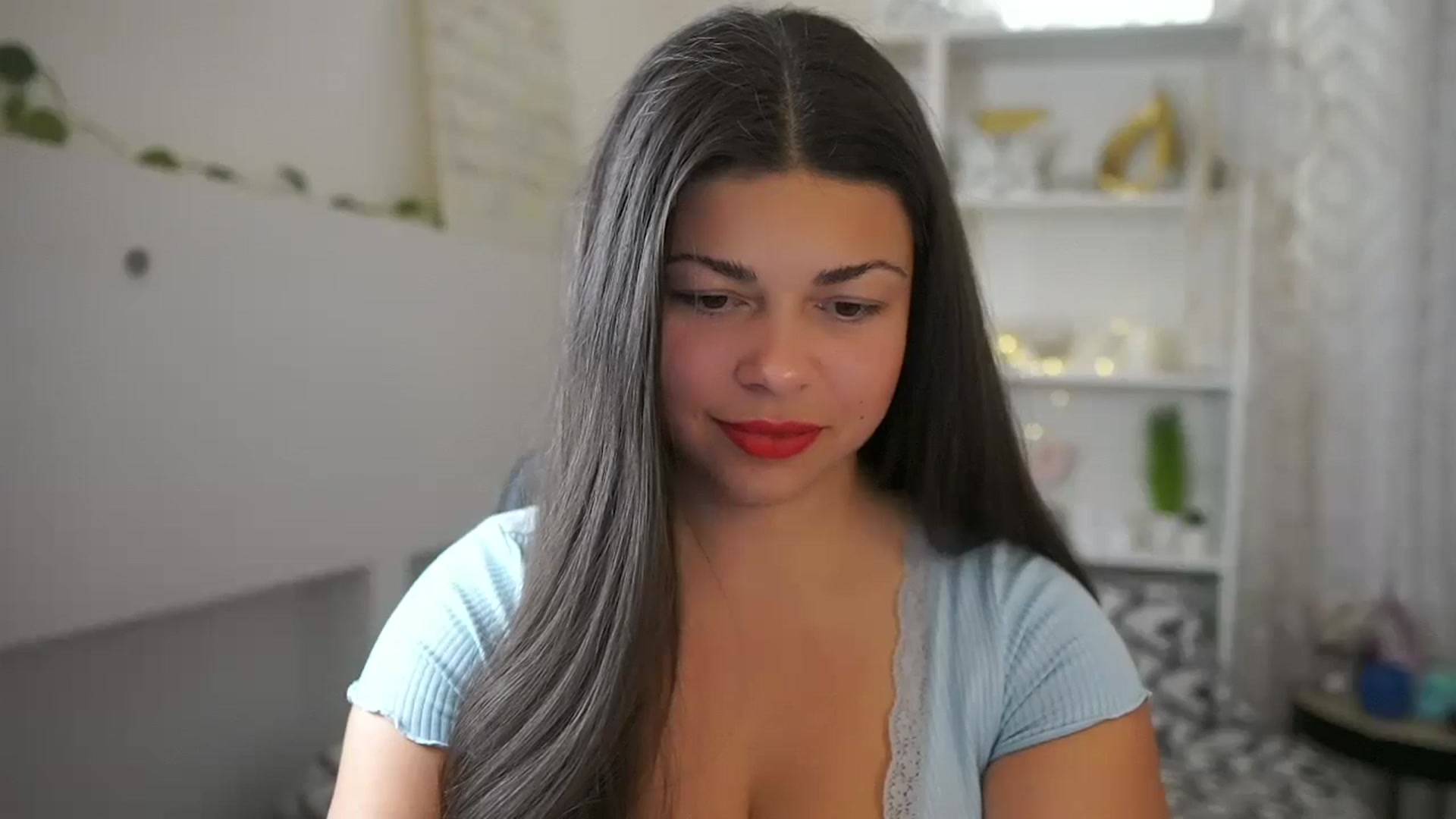 Gallery image thumbnail from Jaclyn__Case's myfreecams stream on, 06/19/2024, 13:35 image 14 of 20