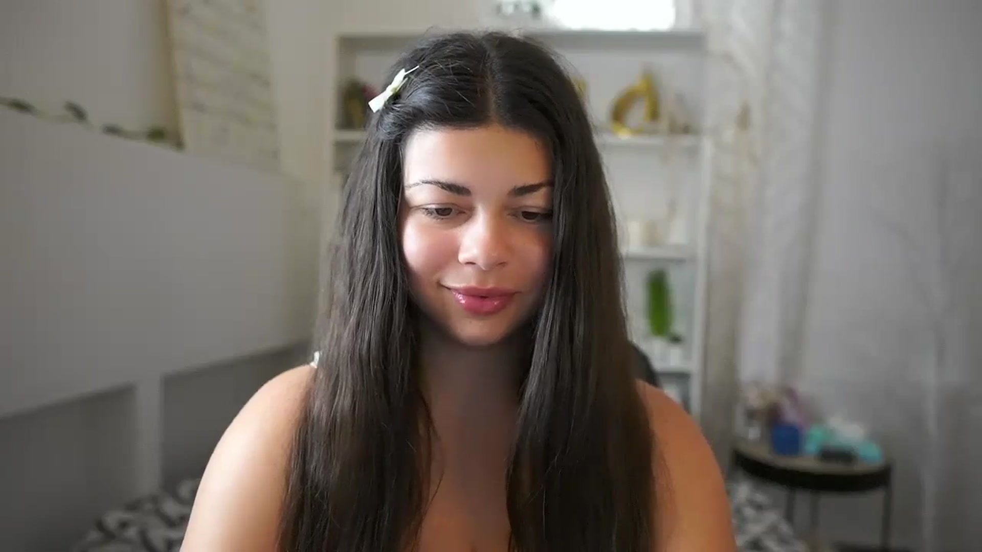 Gallery image thumbnail from Jaclyn__Case's myfreecams stream on, 06/23/2024, 13:43 image 4 of 20