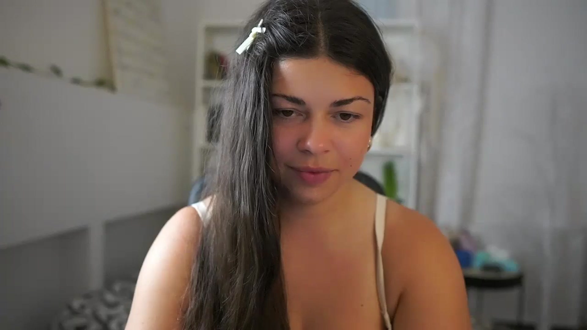 Gallery image thumbnail from Jaclyn__Case's myfreecams stream on, 06/23/2024, 18:04 image 20 of 20