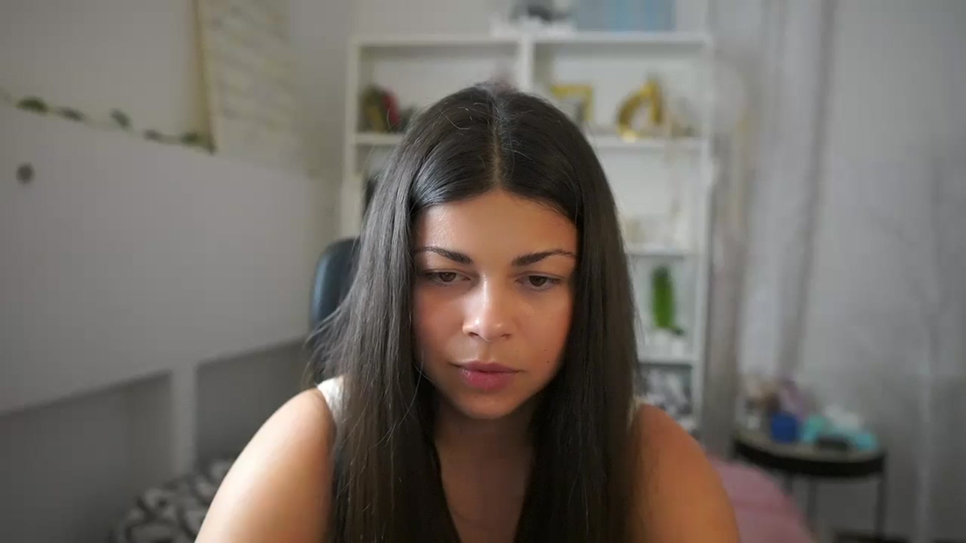Gallery image thumbnail from Jaclyn__Case's myfreecams stream on, 06/26/2024, 18:13 image 16 of 20