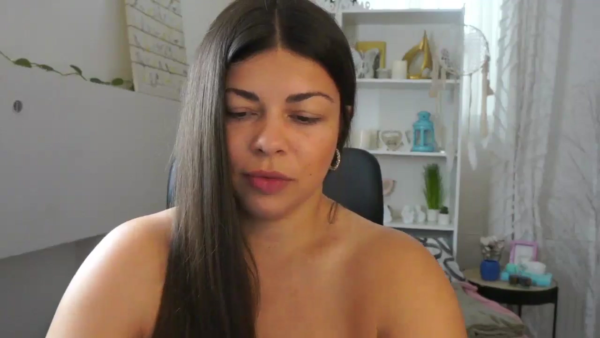 Gallery image thumbnail from Jaclyn__Case's myfreecams stream on, 07/11/2024, 10:00 image 19 of 20
