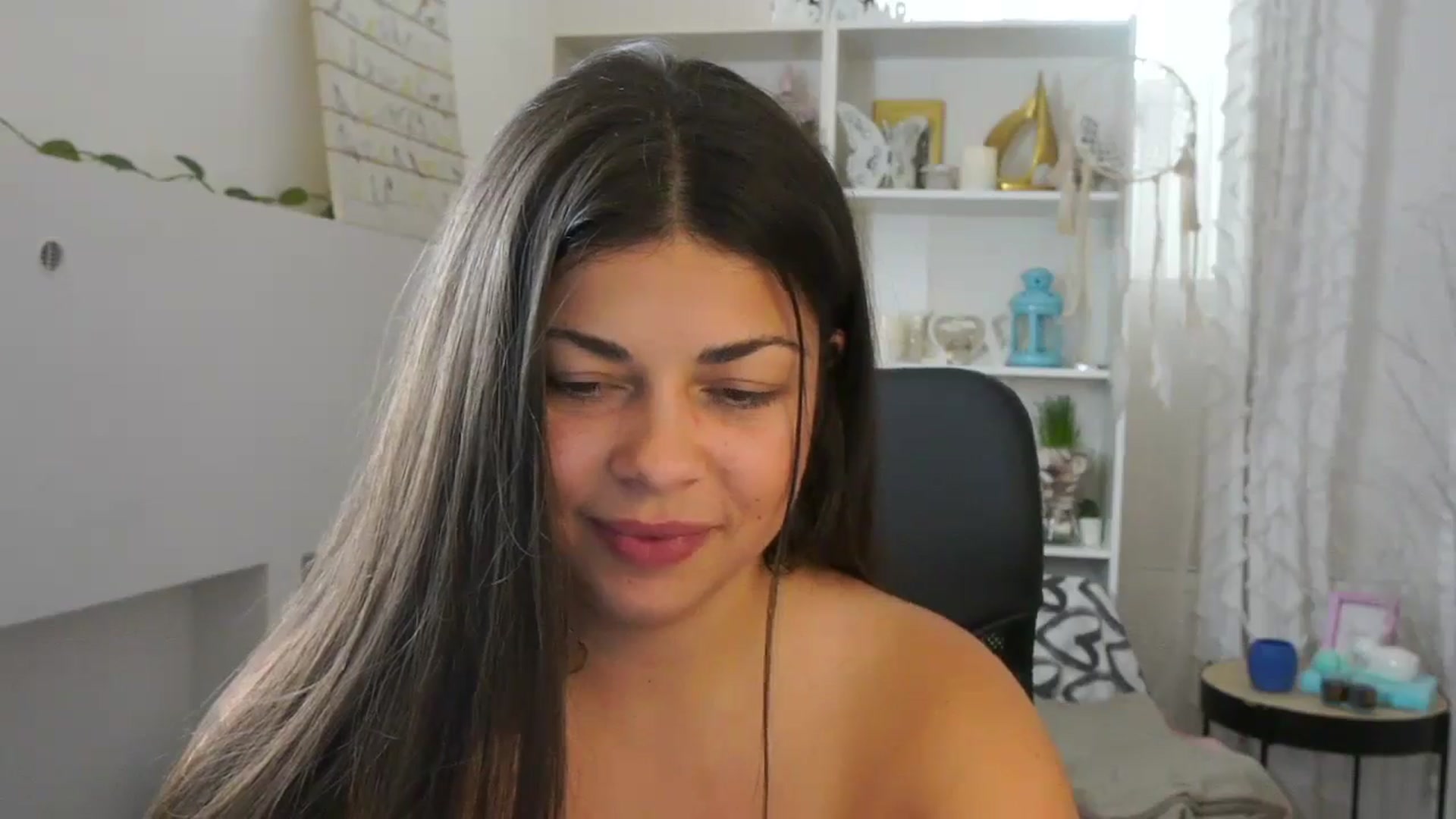 Gallery image thumbnail from Jaclyn__Case's myfreecams stream on, 07/12/2024, 12:22 image 13 of 20