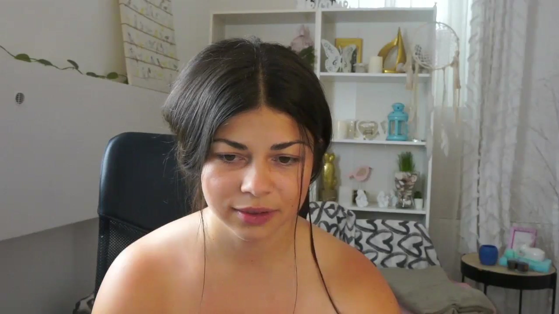 Gallery image thumbnail from Jaclyn__Case's myfreecams stream on, 07/12/2024, 13:03 image 19 of 20