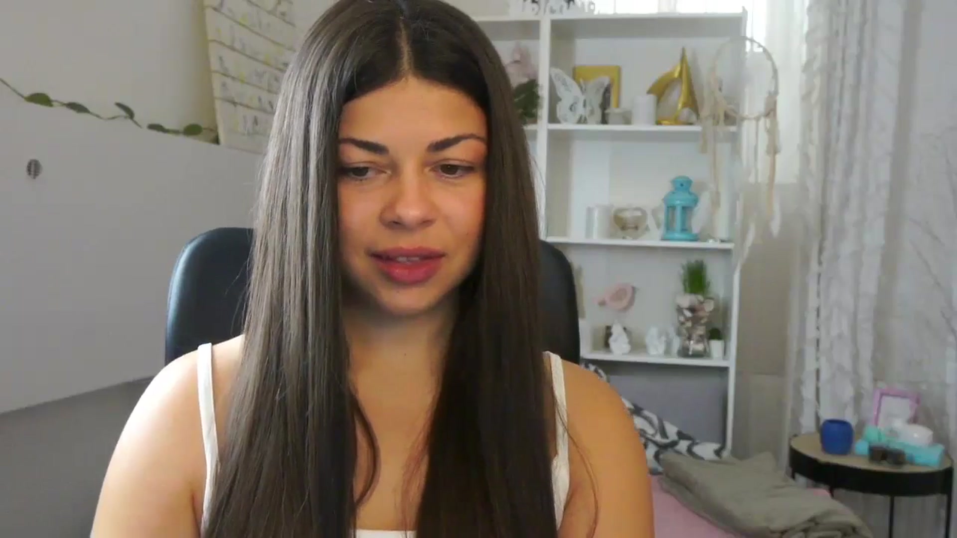 Gallery image thumbnail from Jaclyn__Case's myfreecams stream on, 07/13/2024, 09:04 image 8 of 20