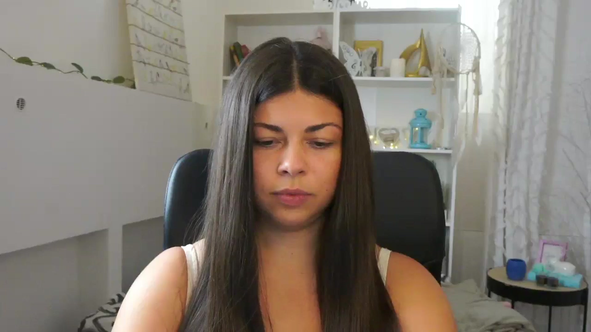 Gallery image thumbnail from Jaclyn__Case's myfreecams stream on, 07/14/2024, 14:41 image 10 of 20