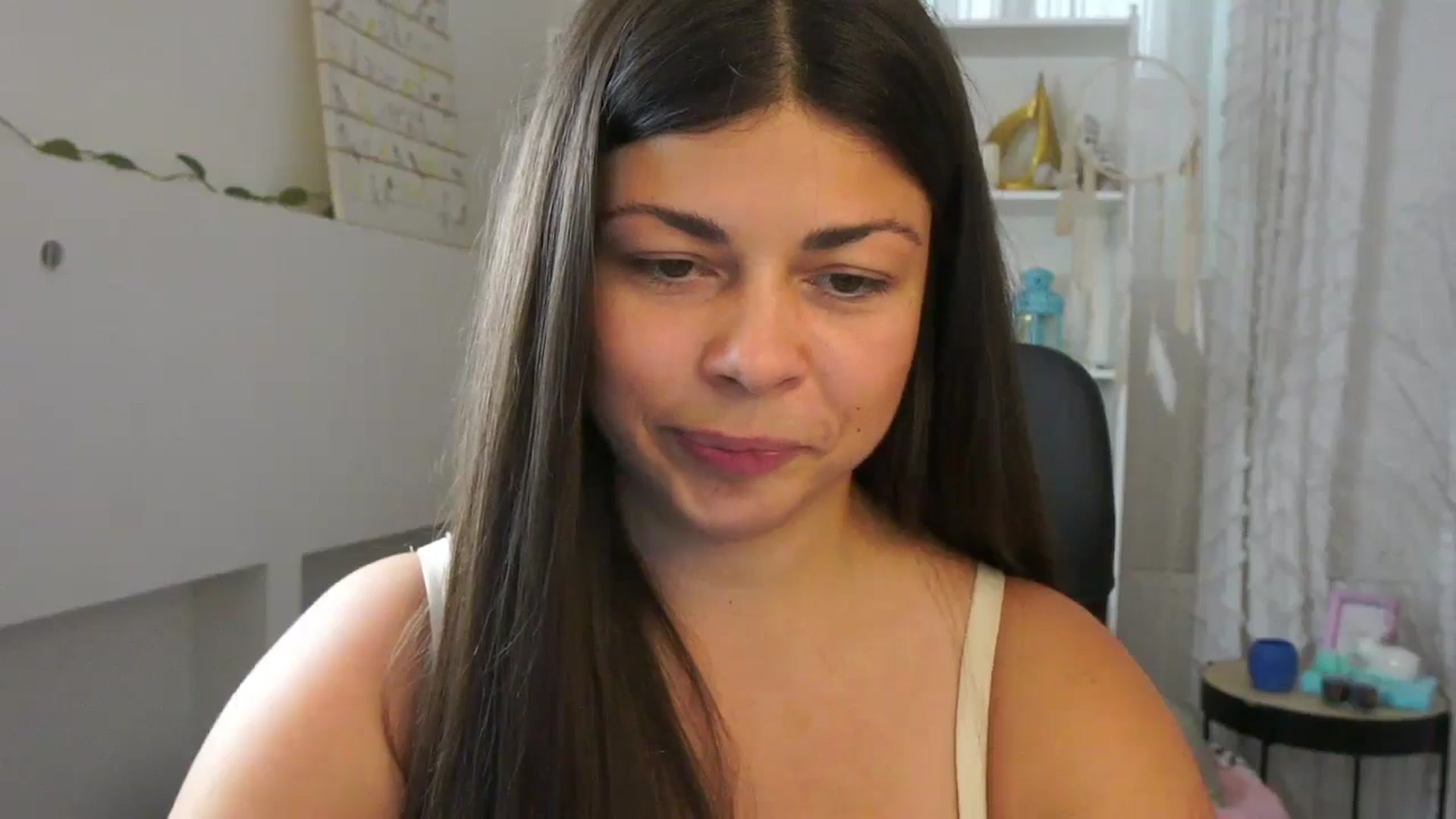 Gallery image thumbnail from Jaclyn__Case's myfreecams stream on, 07/14/2024, 16:36 image 4 of 20