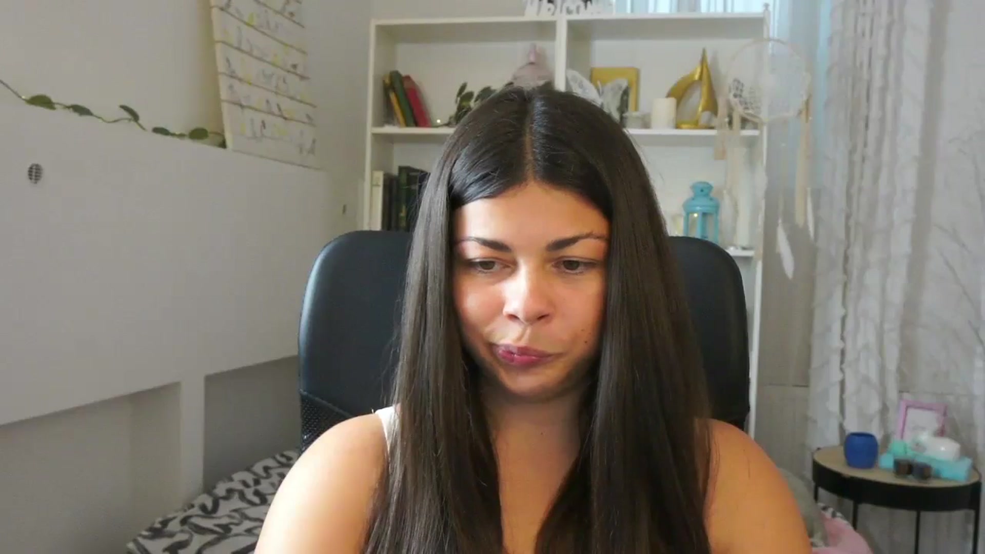 Gallery image thumbnail from Jaclyn__Case's myfreecams stream on, 07/14/2024, 16:36 image 3 of 20