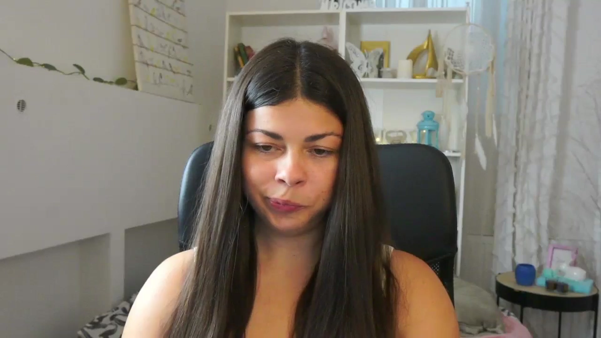 Gallery image thumbnail from Jaclyn__Case's myfreecams stream on, 07/14/2024, 16:36 image 2 of 20