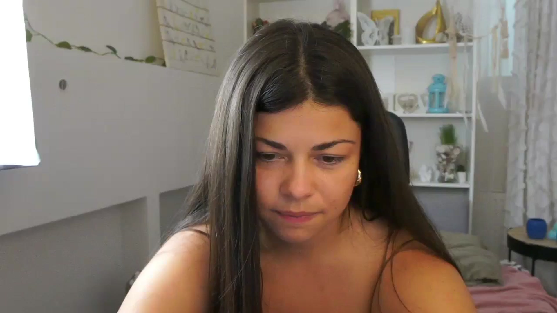Gallery image thumbnail from Jaclyn__Case's myfreecams stream on, 07/15/2024, 12:42 image 1 of 20
