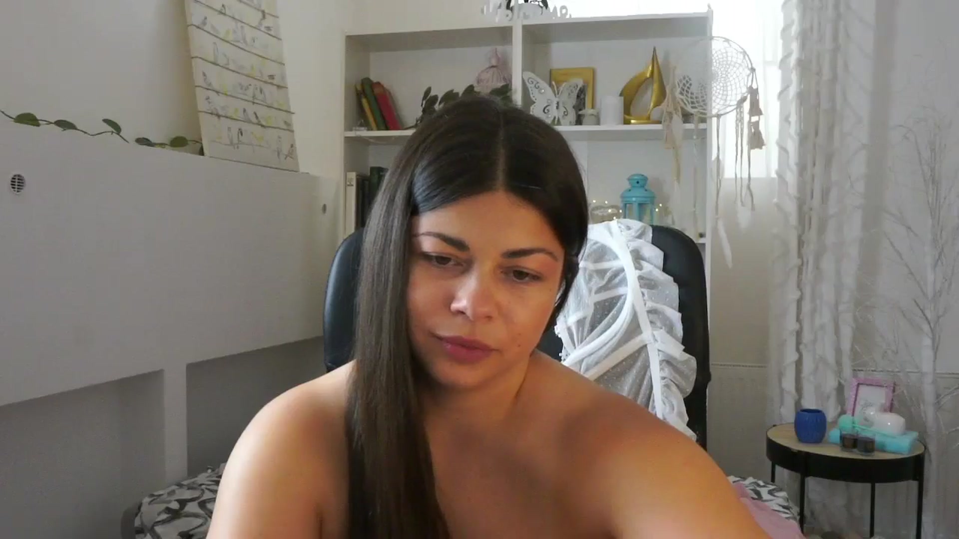 Gallery image thumbnail from Jaclyn__Case's myfreecams stream on, 07/19/2024, 13:03 image 8 of 20