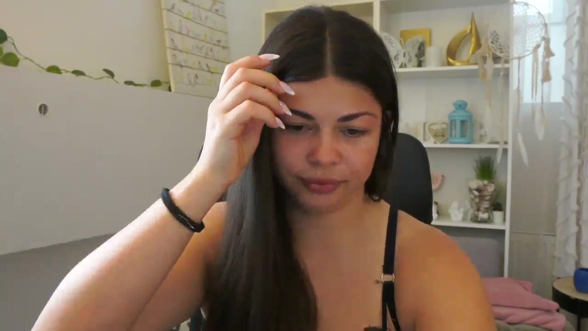 Gallery image thumbnail from Jaclyn__Case's myfreecams stream on, 07/21/2024, 09:57 image 2 of 20