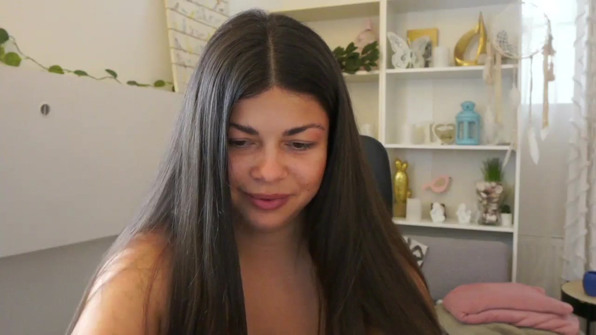 Gallery image thumbnail from Jaclyn__Case's myfreecams stream on, 07/21/2024, 11:02 image 4 of 20