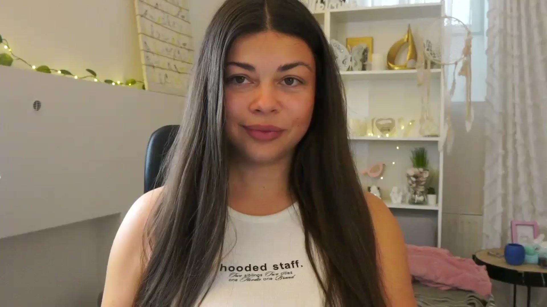 Gallery image thumbnail from Jaclyn__Case's myfreecams stream on, 07/24/2024, 09:32 image 1 of 20