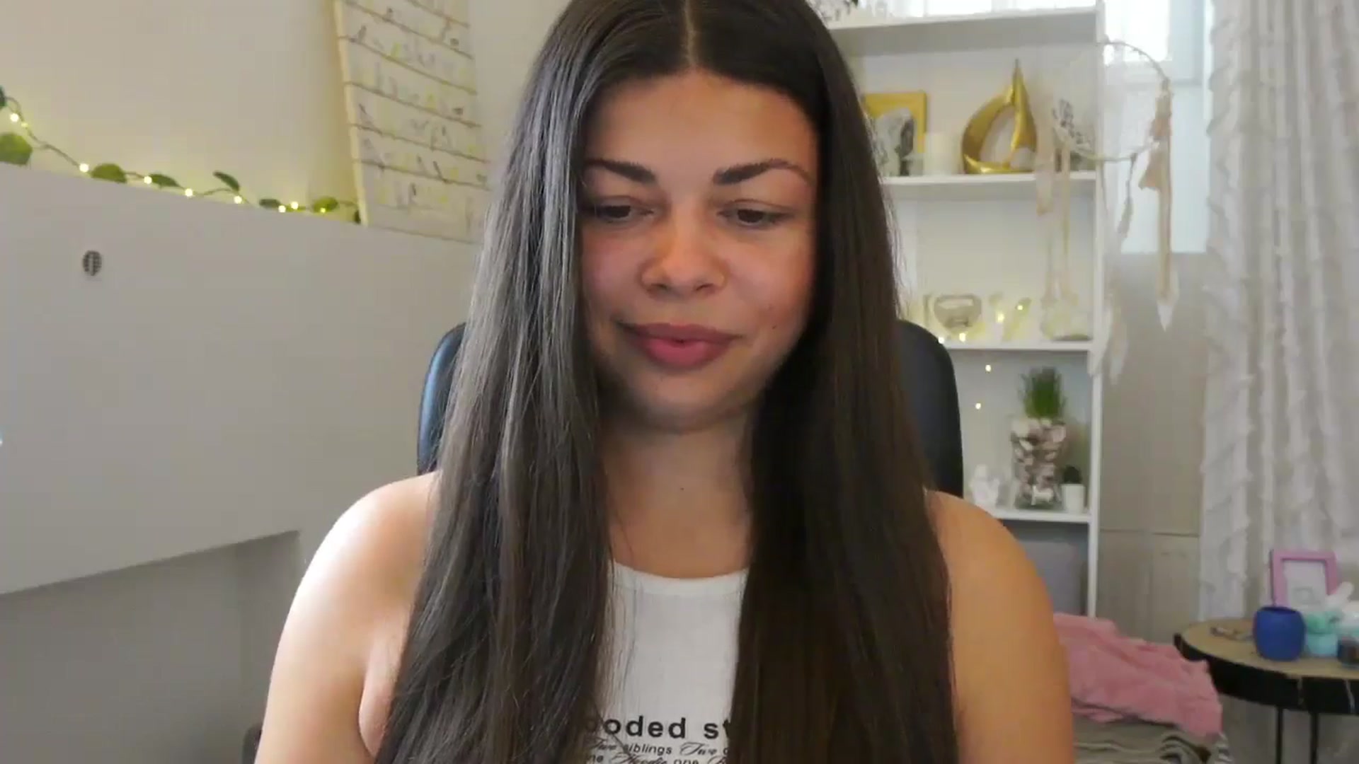 Gallery image thumbnail from Jaclyn__Case's myfreecams stream on, 07/24/2024, 09:32 image 5 of 20