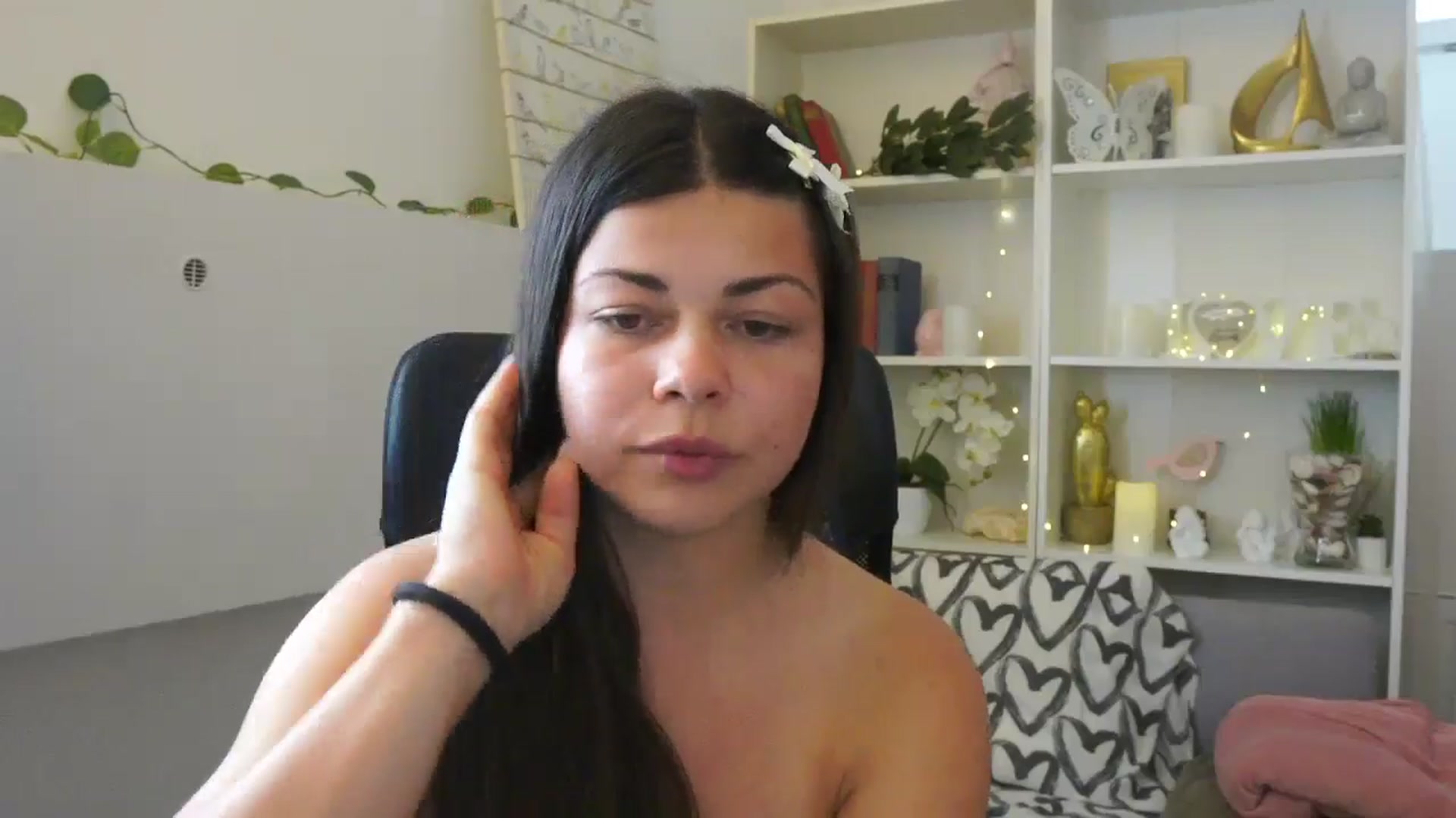 Gallery image thumbnail from Jaclyn__Case's myfreecams stream on, 07/25/2024, 13:12 image 7 of 20