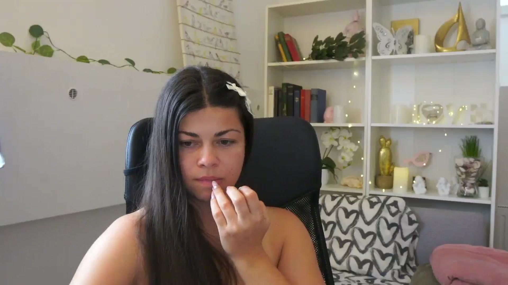 Gallery image thumbnail from Jaclyn__Case's myfreecams stream on, 07/25/2024, 16:04 image 5 of 20
