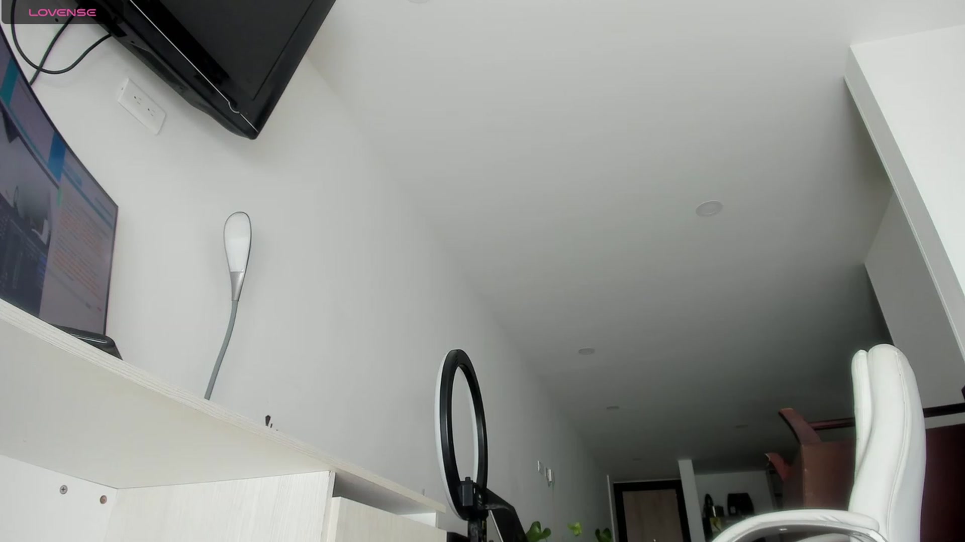 Gallery image thumbnail from Jade7777's myfreecams stream on, 09/09/2023, 15:17 image 4 of 20