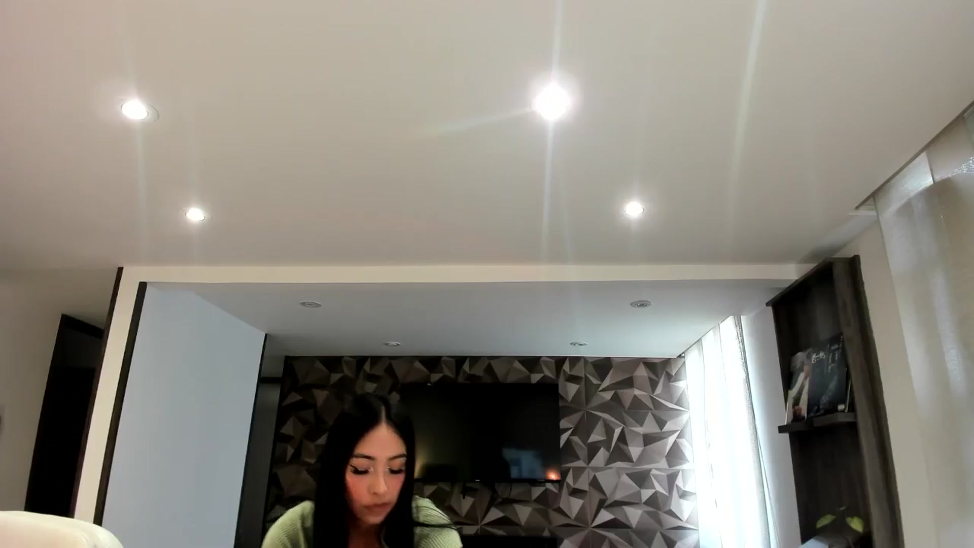 Gallery image thumbnail from Jade7777's myfreecams stream on, 07/03/2024, 12:57 image 10 of 20