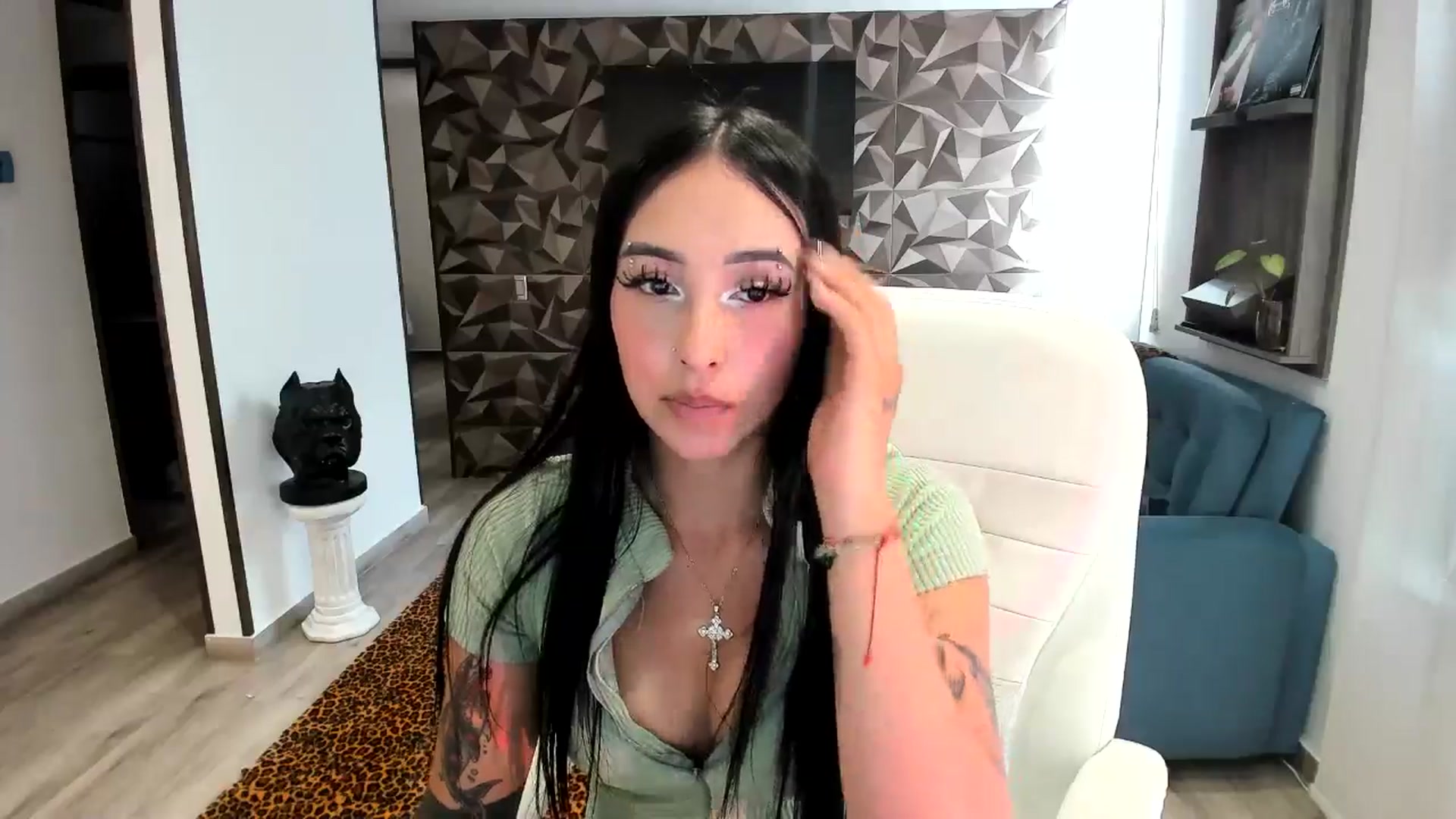 Gallery image thumbnail from Jade7777's myfreecams stream on, 07/03/2024, 15:29 image 5 of 20