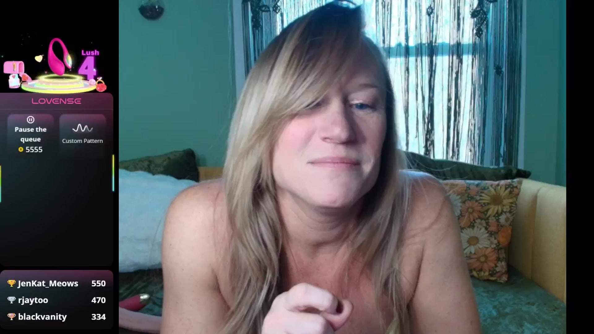 Gallery image thumbnail from JadeAmaryllis's myfreecams stream on, 12/16/2025, 22:43 image 10 of 20