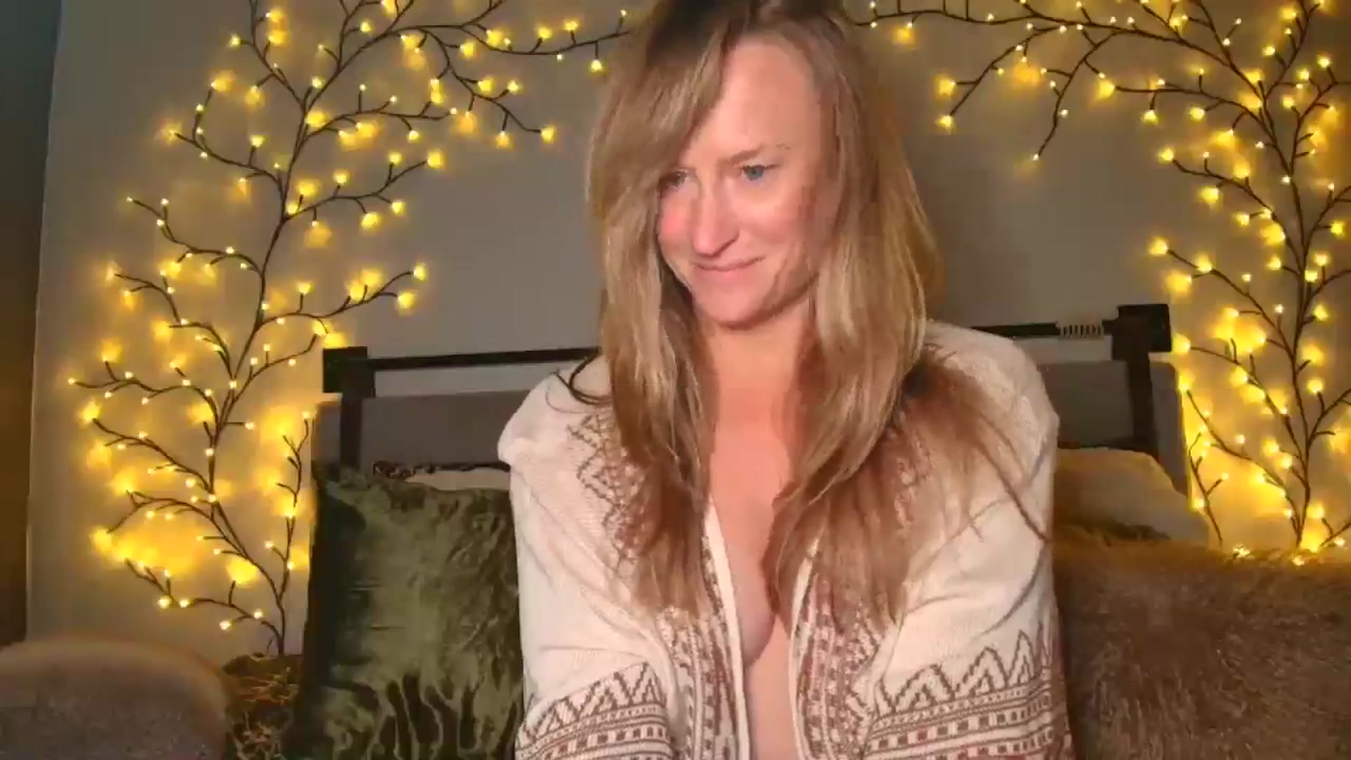 Gallery image thumbnail from JadeAmaryllis's myfreecams stream on, 01/22/2026, 17:19 image 9 of 20