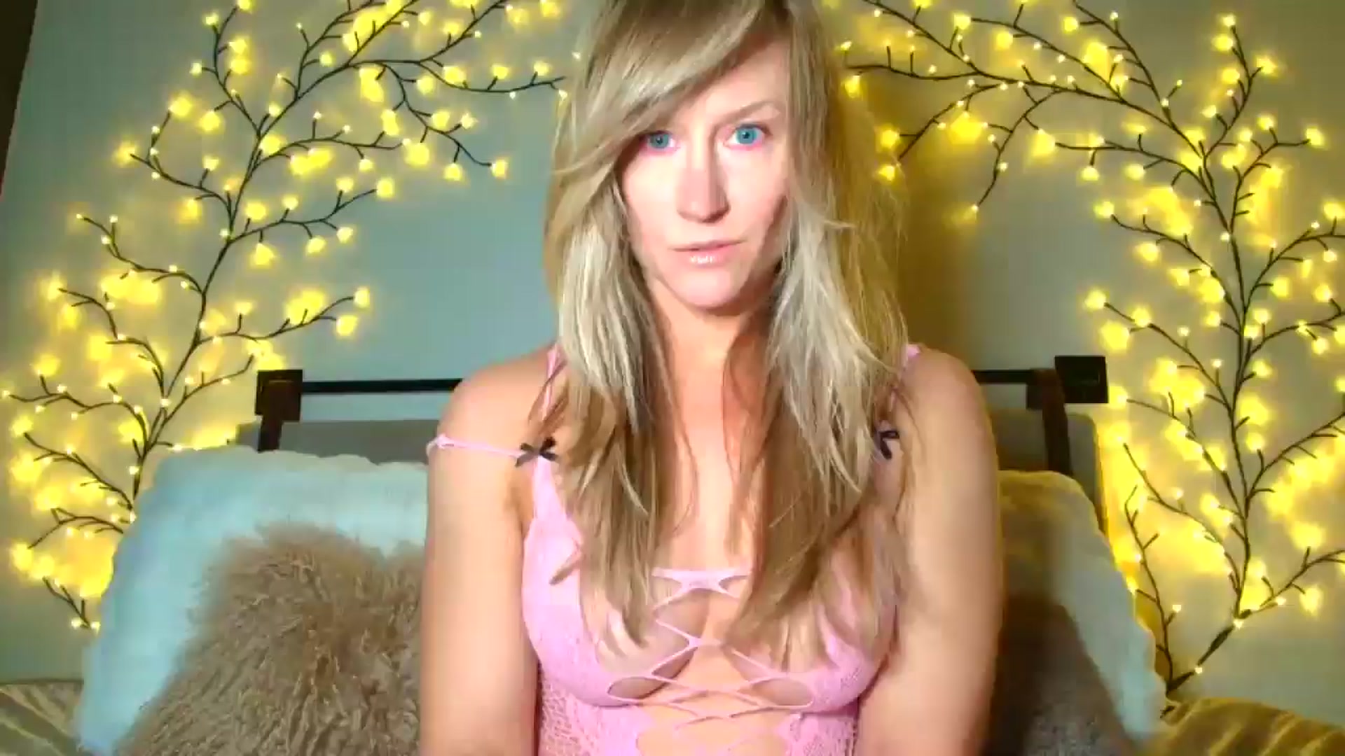 Gallery image thumbnail from JadeAmaryllis's myfreecams stream on, 02/19/2026, 16:45 image 20 of 20