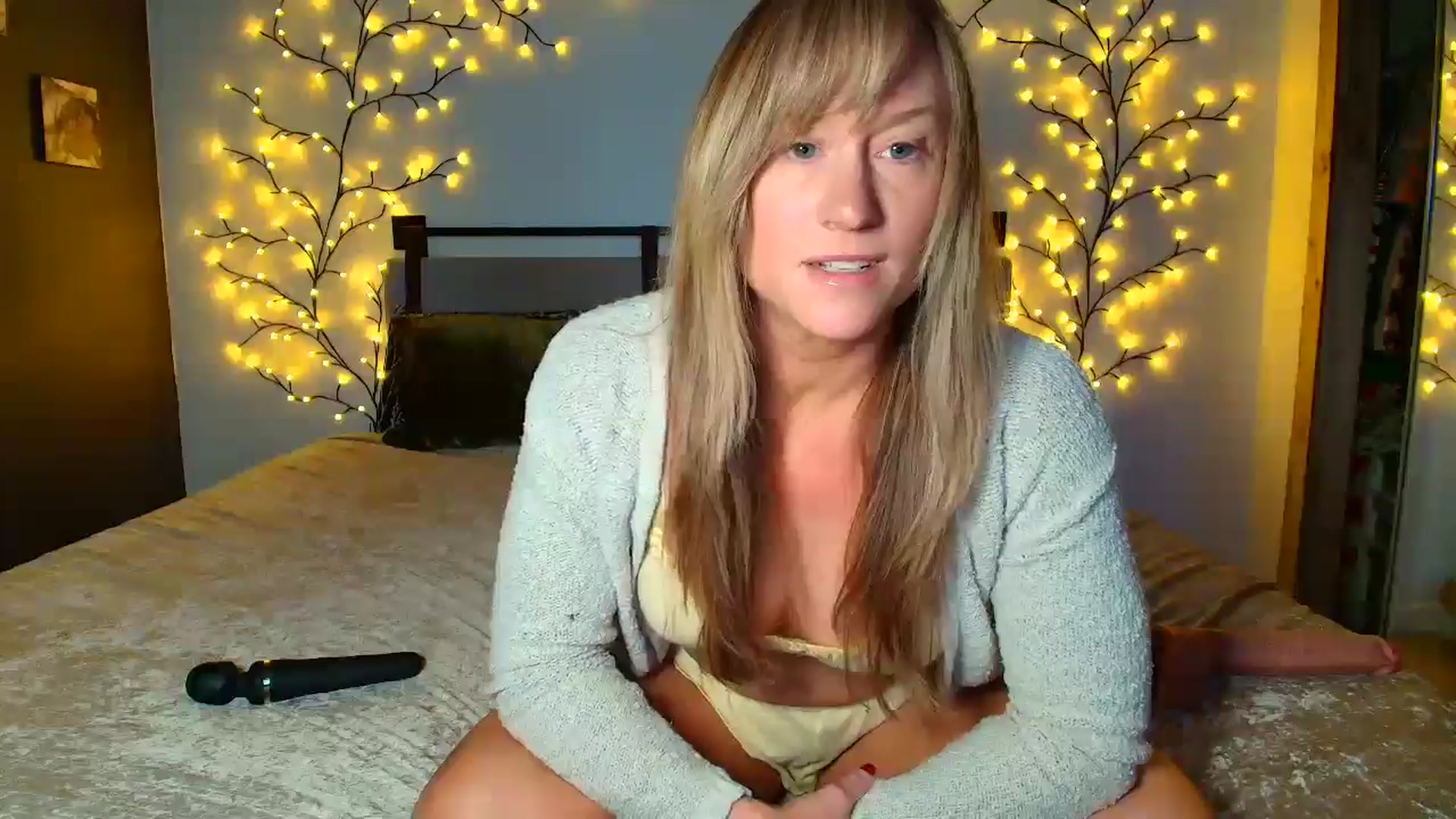 Gallery image thumbnail from JadeAmaryllis's myfreecams stream on, 02/28/2026, 15:38 image 7 of 20