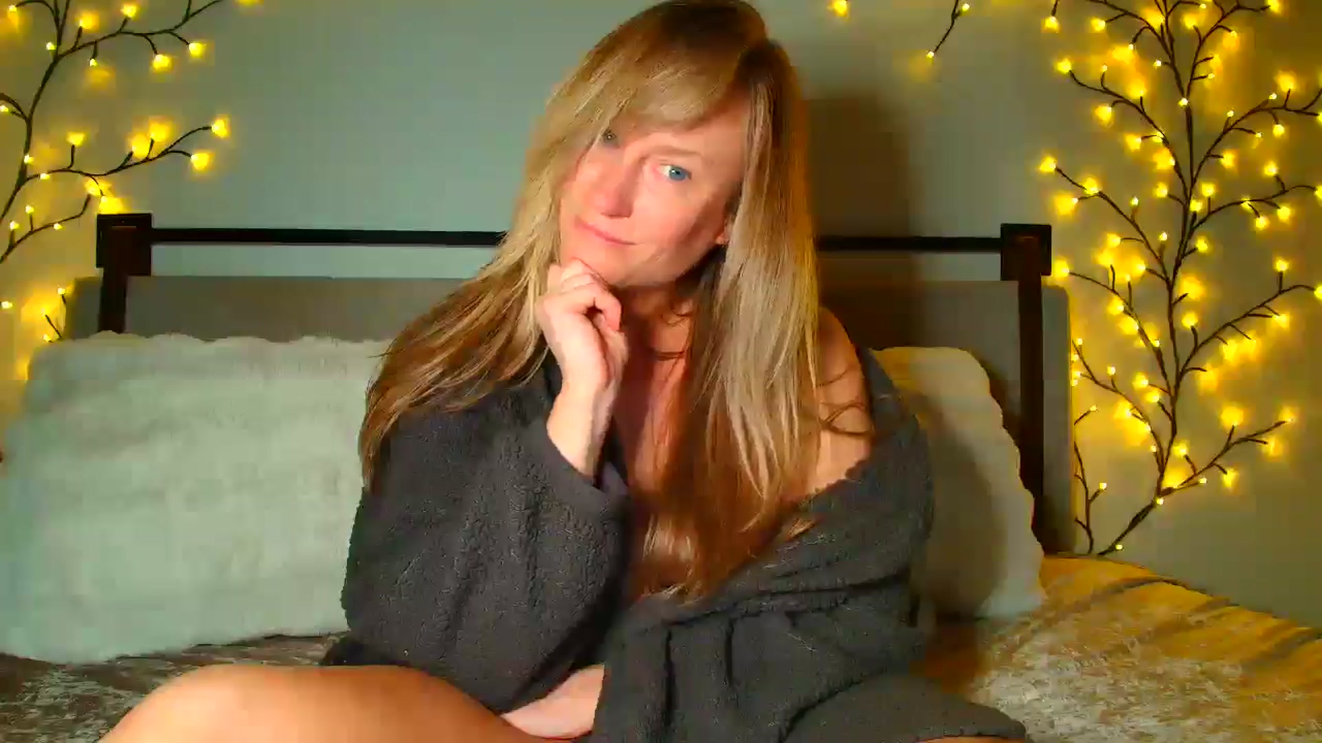 Gallery image thumbnail from JadeAmaryllis's myfreecams stream on, 03/07/2026, 17:46 image 8 of 20