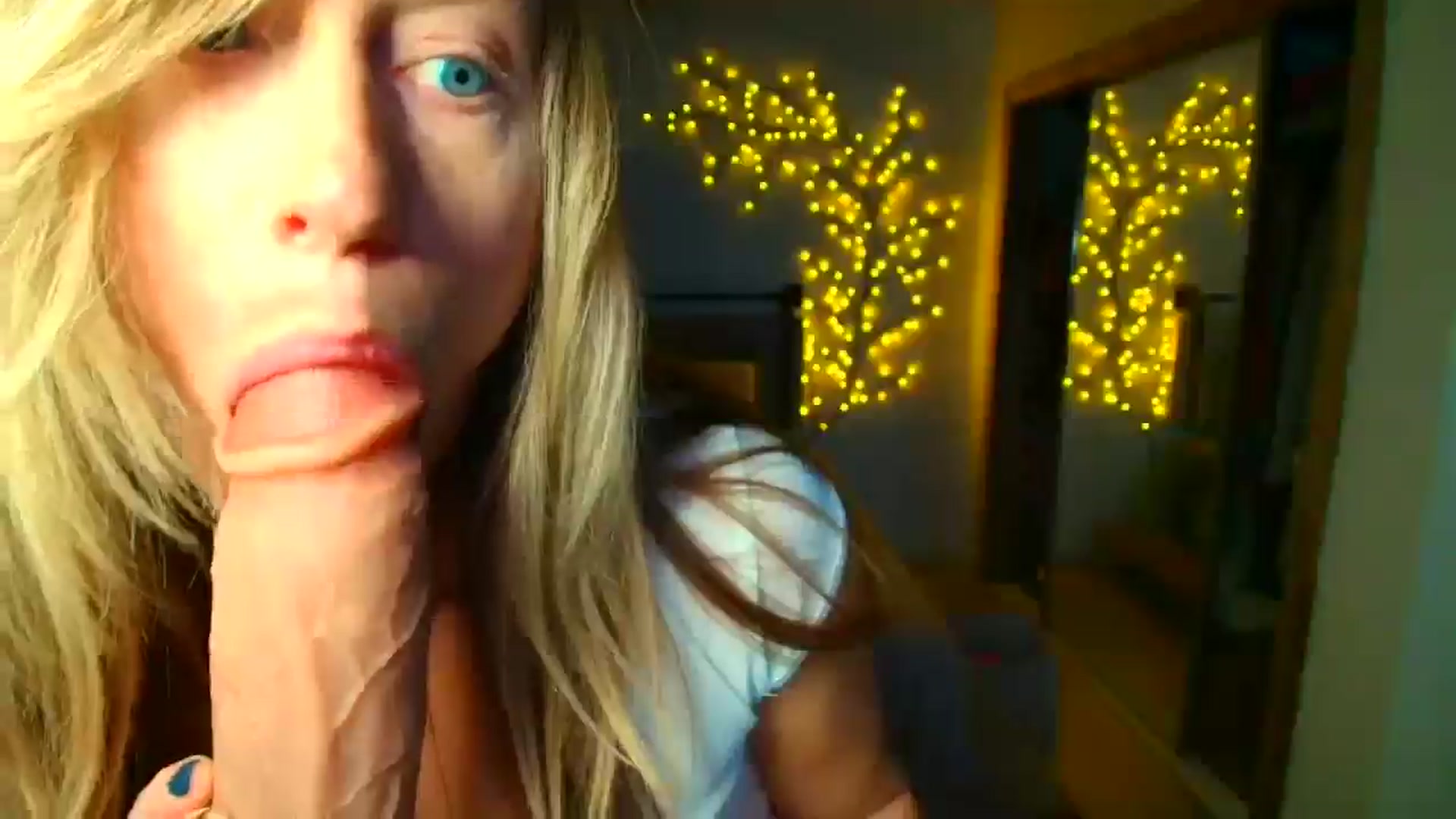 Gallery image thumbnail from JadeAmaryllis's myfreecams stream on, 03/08/2026, 14:44 image 13 of 20