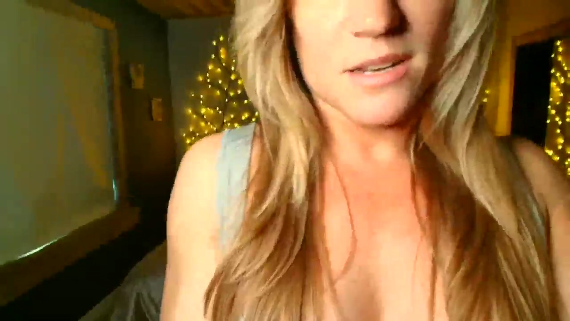 Gallery image thumbnail from JadeAmaryllis's myfreecams stream on, 03/13/2026, 18:10 image 12 of 20