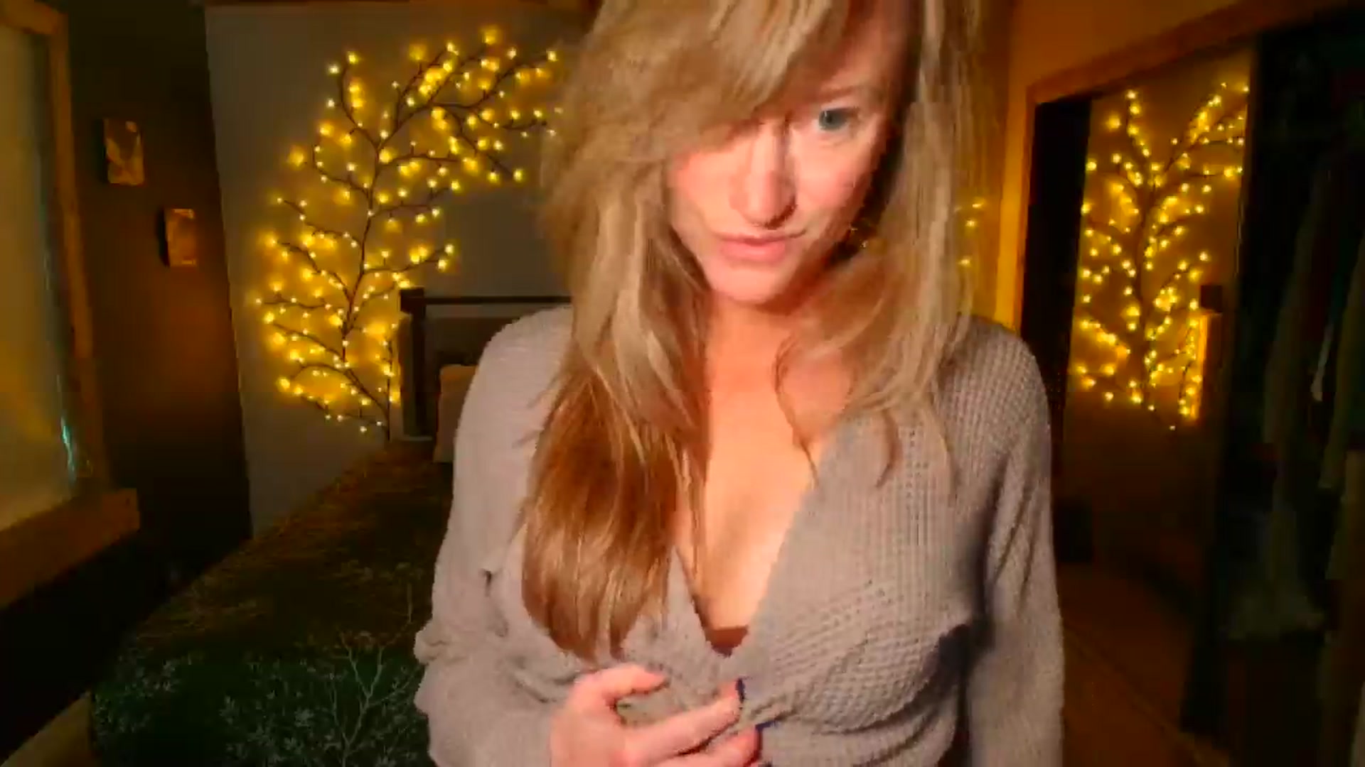 Gallery image thumbnail from JadeAmaryllis's myfreecams stream on, 03/15/2026, 14:26 image 4 of 20