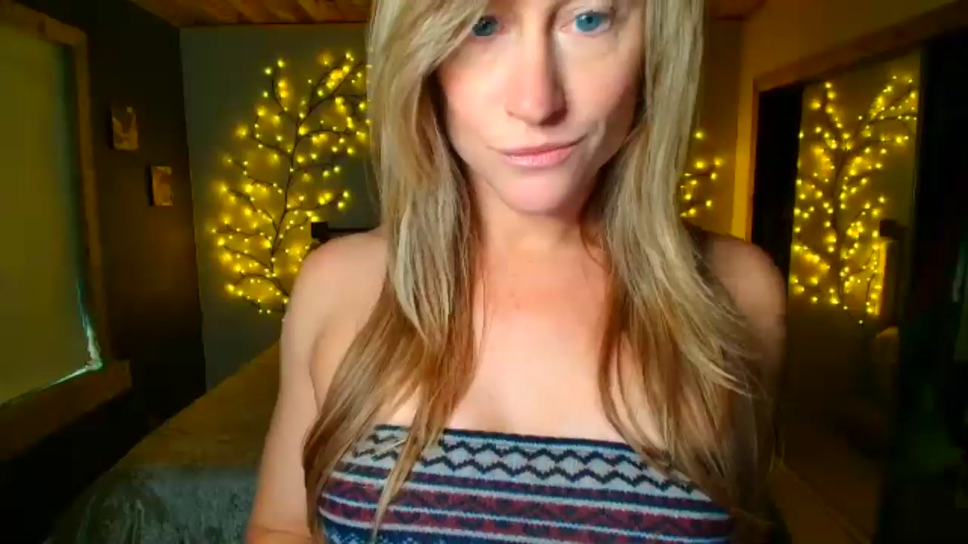 Gallery image thumbnail from JadeAmaryllis's myfreecams stream on, 03/16/2026, 14:09 image 19 of 20