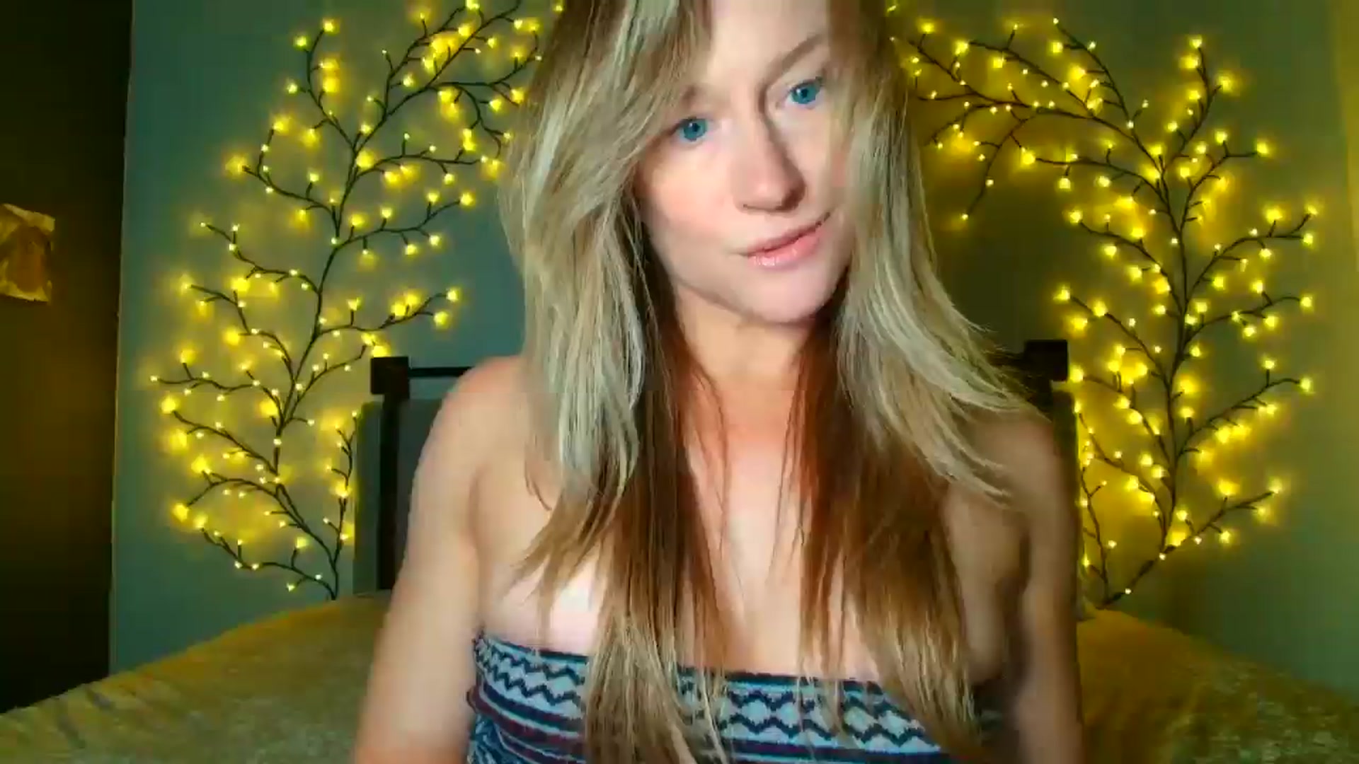 Gallery image thumbnail from JadeAmaryllis's myfreecams stream on, 03/16/2026, 14:09 image 16 of 20