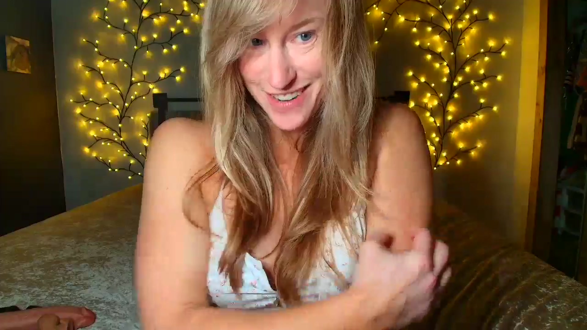 Gallery image thumbnail from JadeAmaryllis's myfreecams stream on, 03/21/2026, 15:05 image 3 of 20