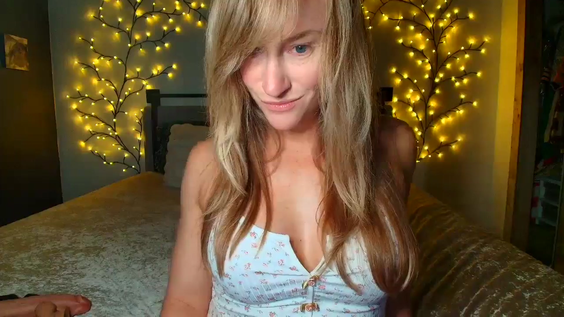 Gallery image thumbnail from JadeAmaryllis's myfreecams stream on, 03/21/2026, 15:05 image 4 of 20