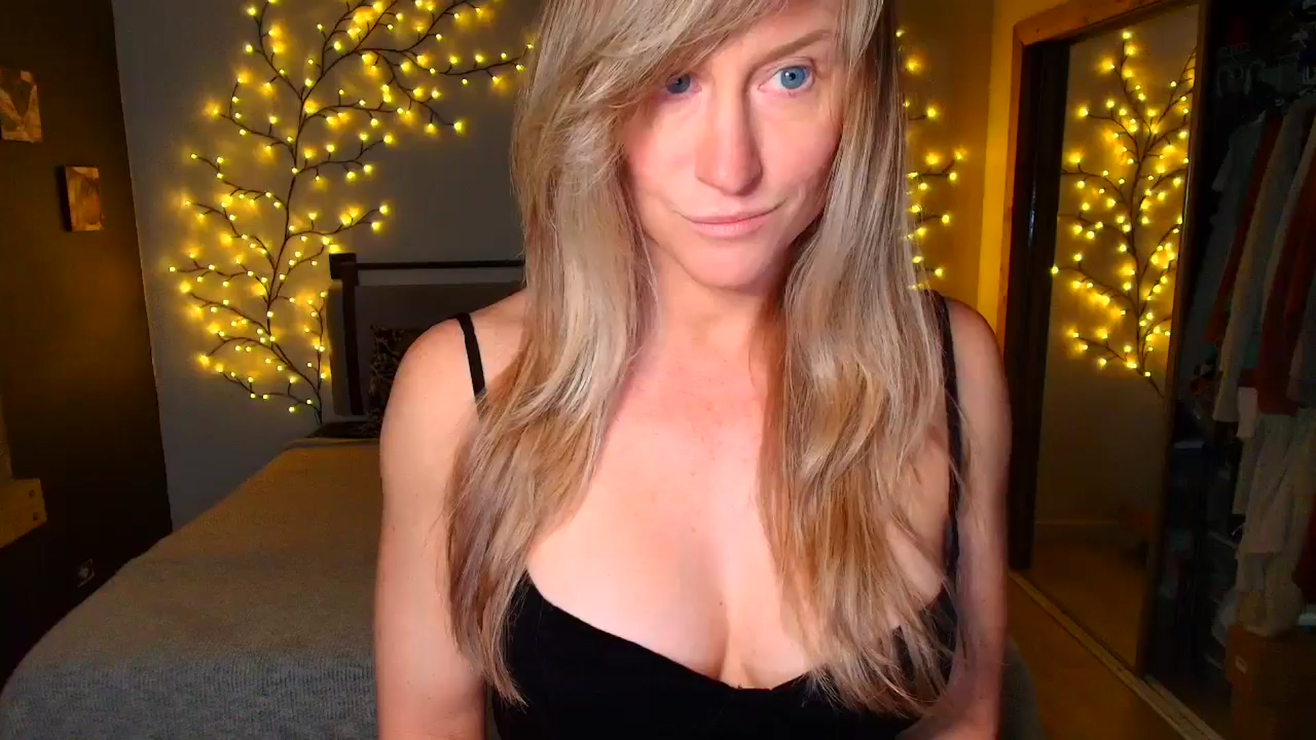 Gallery image thumbnail from JadeAmaryllis's myfreecams stream on, 03/24/2026, 15:12 image 10 of 20
