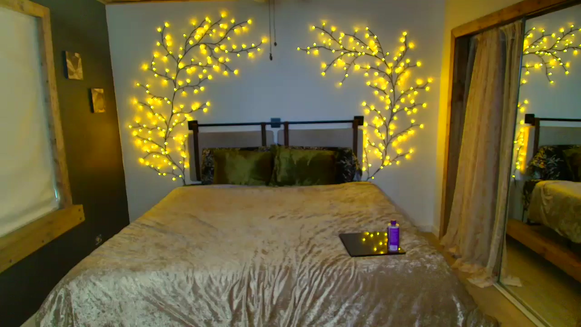 Gallery image thumbnail from JadeAmaryllis's myfreecams stream on, 03/27/2026, 13:44 image 19 of 20