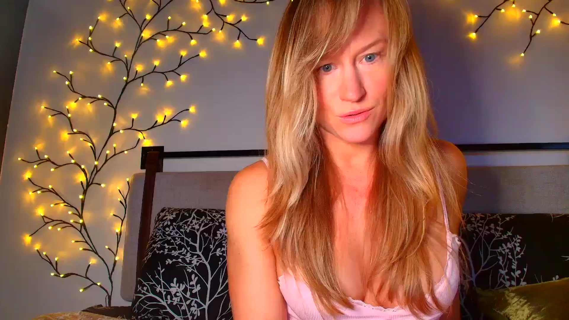 Gallery image thumbnail from JadeAmaryllis's myfreecams stream on, 03/27/2026, 15:24 image 11 of 20