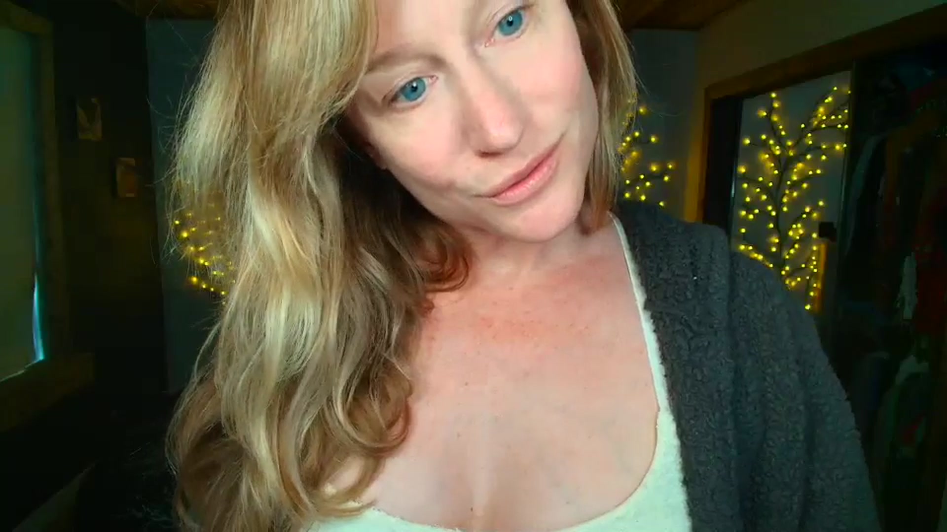 Gallery image thumbnail from JadeAmaryllis's myfreecams stream on, 04/16/2026, 13:54 image 20 of 20